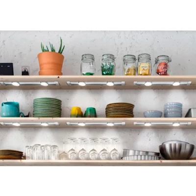 Sienas un griestu dimmējamais gaismeklis ar bezkontakta slēdzi LINEAR LED MAGNET