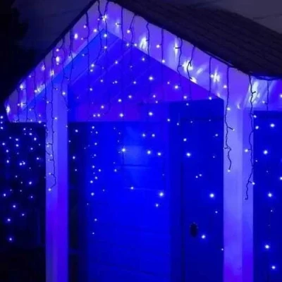 Ziemassvētku virtene - lāstekas fasādēm un telpām