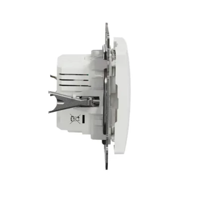 Zemapmetuma 2-vietīgs USB lādētājs A+C, mehaniskais SEDNA Design