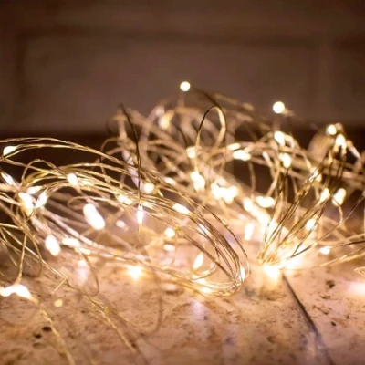 Ziemassvētku iekštelpu un ārtelpu virtene vara stieple 3xAA, 5m, silti balta, 50LED, IP20